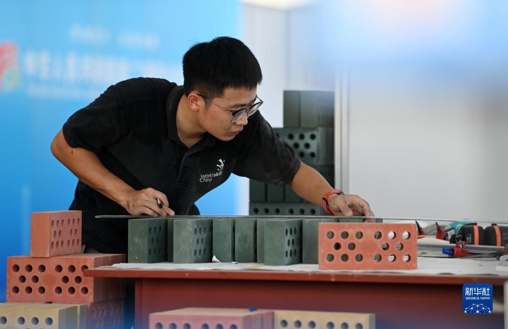 正版博乐游戏下载